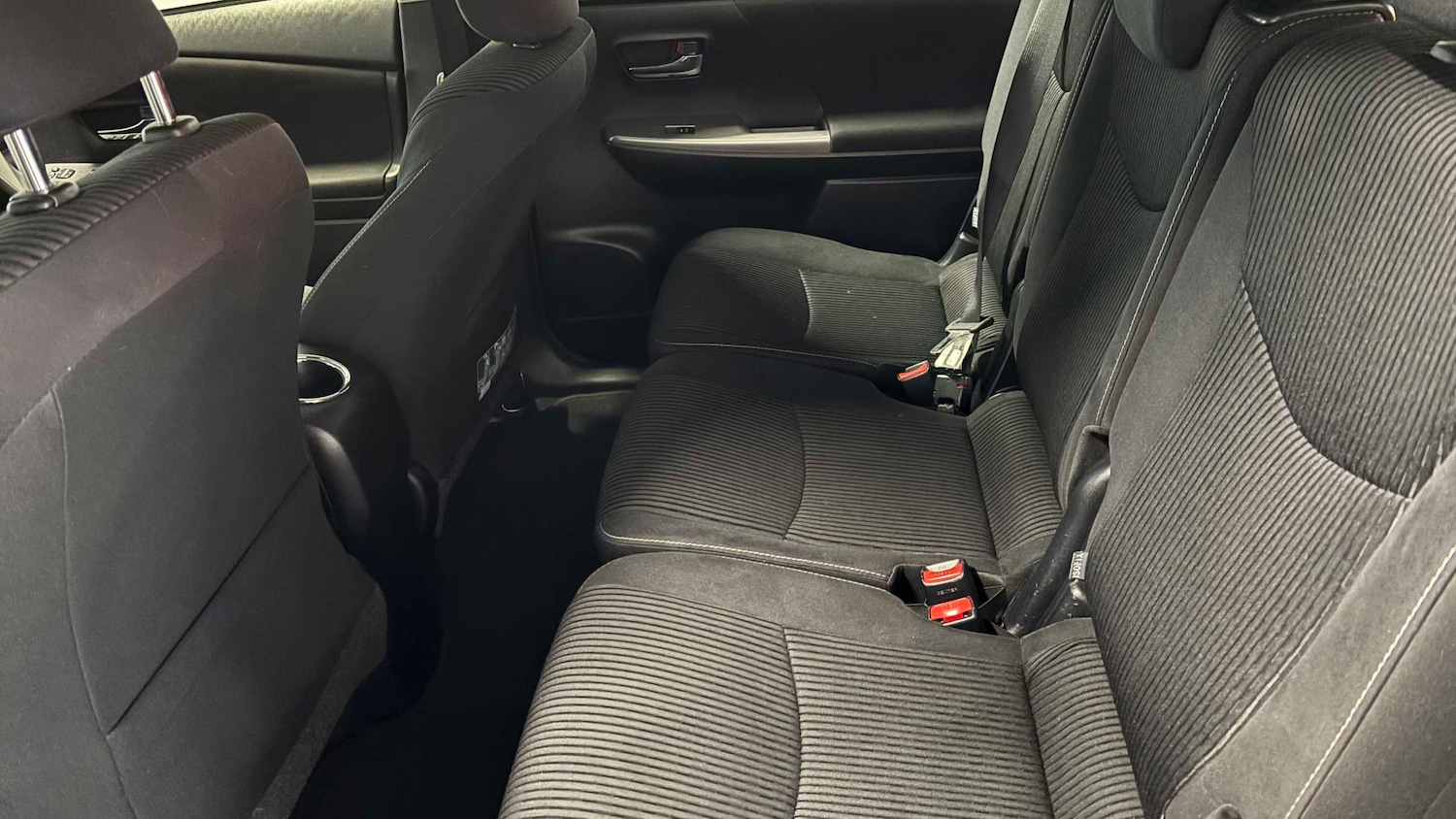 Used Toyota Prius+ 2020 for sale - 76575999: Photo 25