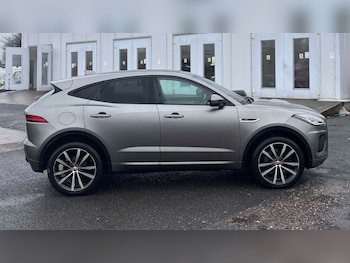 Used Jaguar E-Pace 2019 for sale - 77540819: Photo
