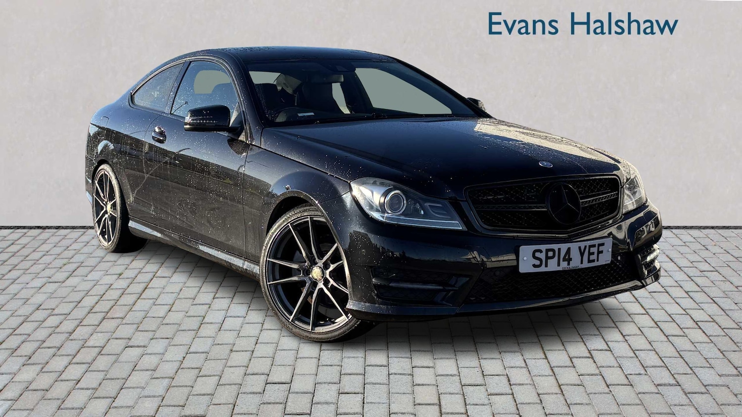 Used Mercedes-Benz C Class 2014 for sale - 76705218: Photo 1