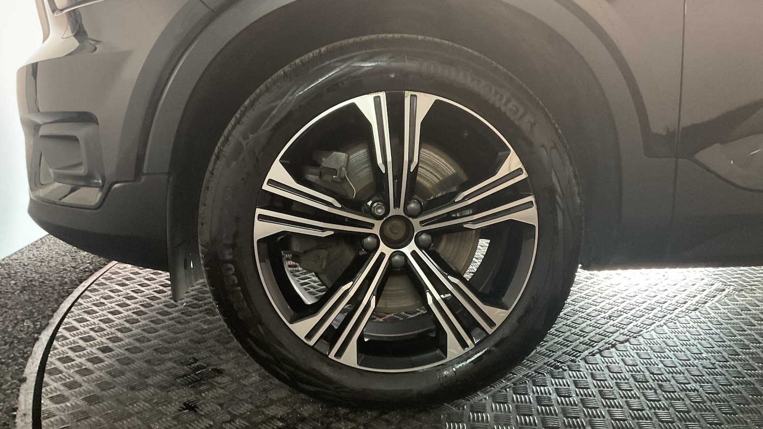 Used Volvo XC40 2022 for sale - 76063511: Photo 11