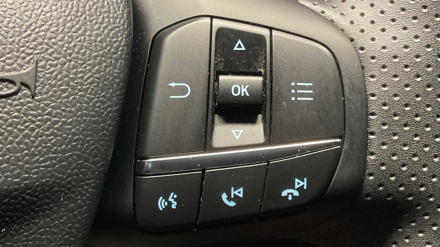 Used Ford Puma 2020 for sale - 76351580: Photo 17