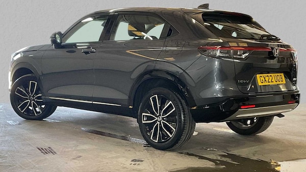 Used Honda HR-V 2022 for sale - 76272127: Photo 2