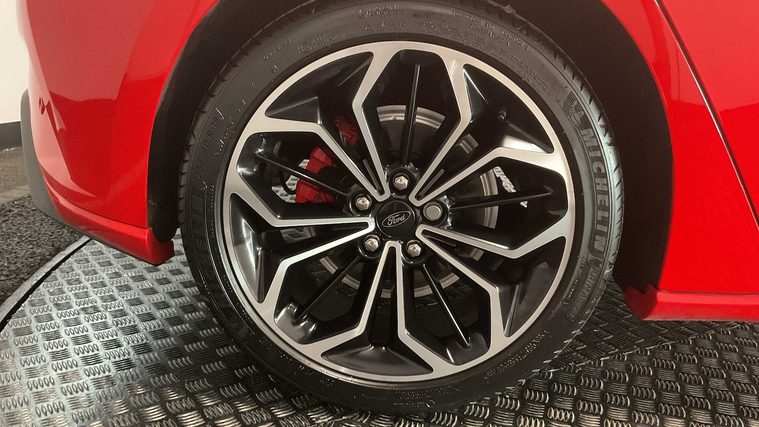 Used Ford Focus 2021 for sale - 75931018: Photo 11