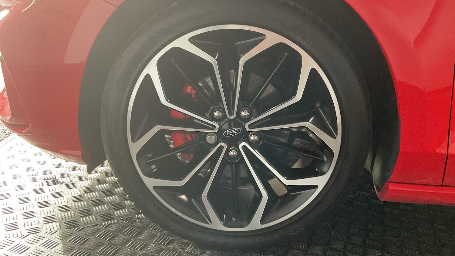 Used Ford Focus 2021 for sale - 75931018: Photo 9