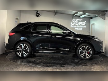 Used Ford Kuga 2024 for sale - 77257155: Photo