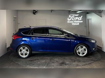 Used Ford Focus 2015 for sale - 79660602: Photo