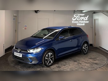 Used Volkswagen Polo 2024 for sale - 78551412: Photo