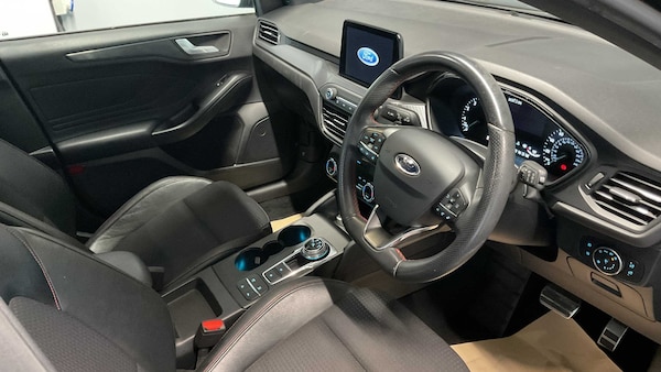 Used Ford Focus 2019 for sale - 76262450: Photo 13