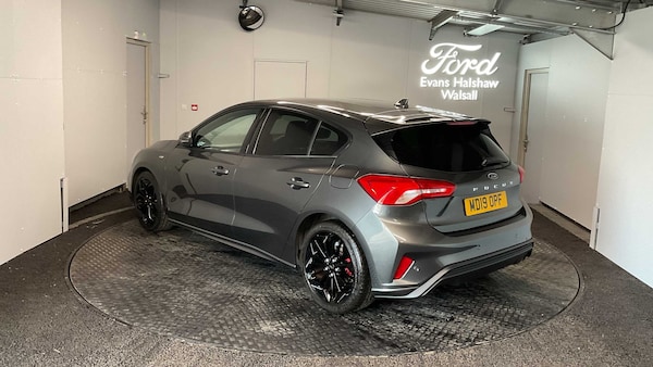 Used Ford Focus 2019 for sale - 76262450: Photo 5