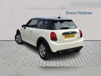 Used MINI Hatch 2018 for sale - 79745610: Photo