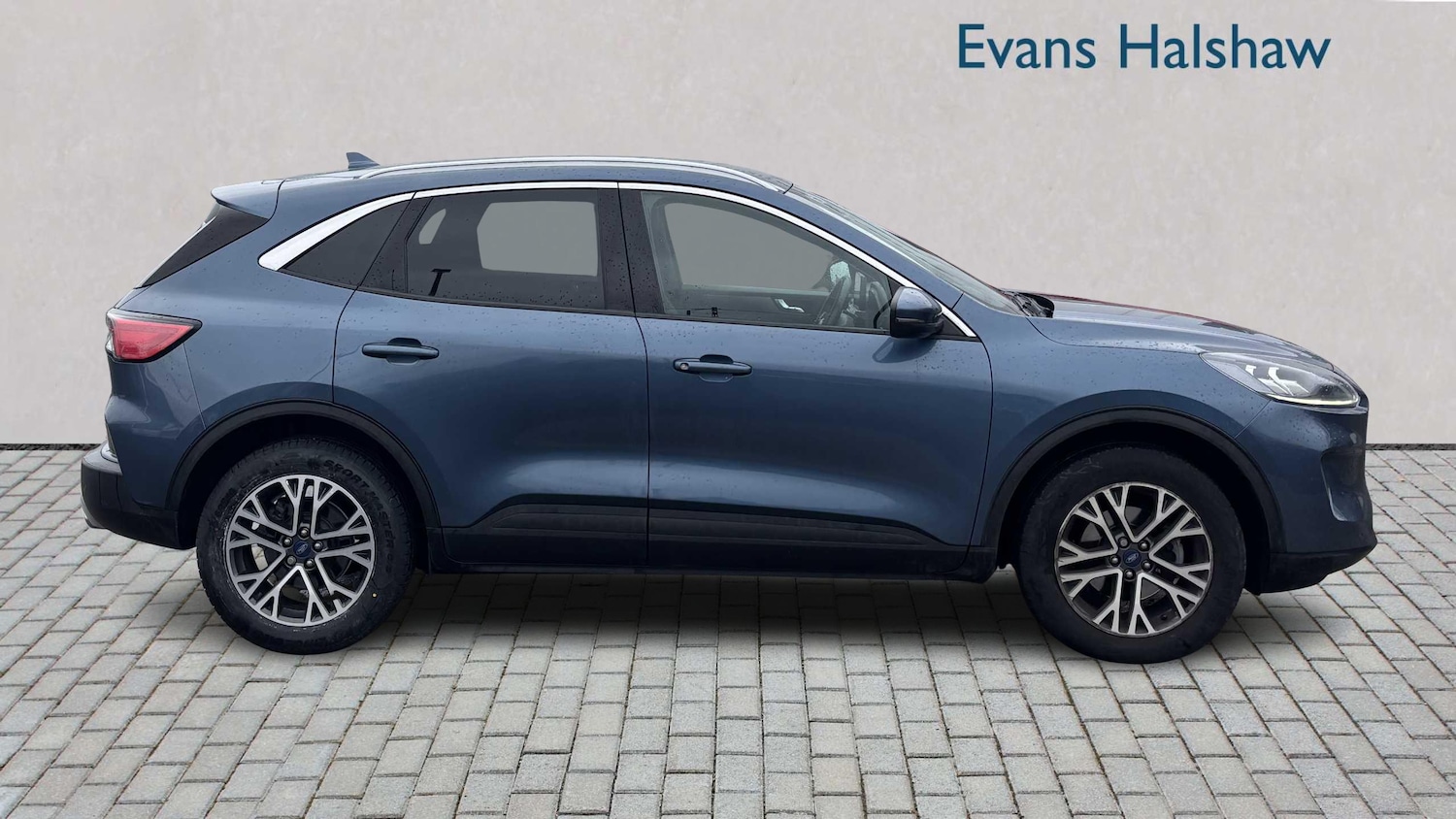 Used Ford Kuga 2022 for sale - 77628081: Photo 3