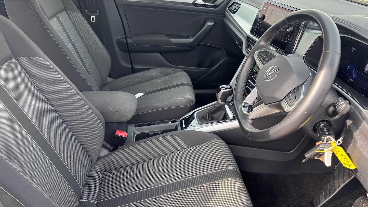 Used Volkswagen T-Roc 2023 for sale - 77972745: Photo 7