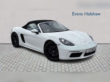 Used Porsche Boxster 2017 for sale - 79467045: Photo