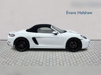 Used Porsche Boxster 2017 for sale - 79467045: Photo
