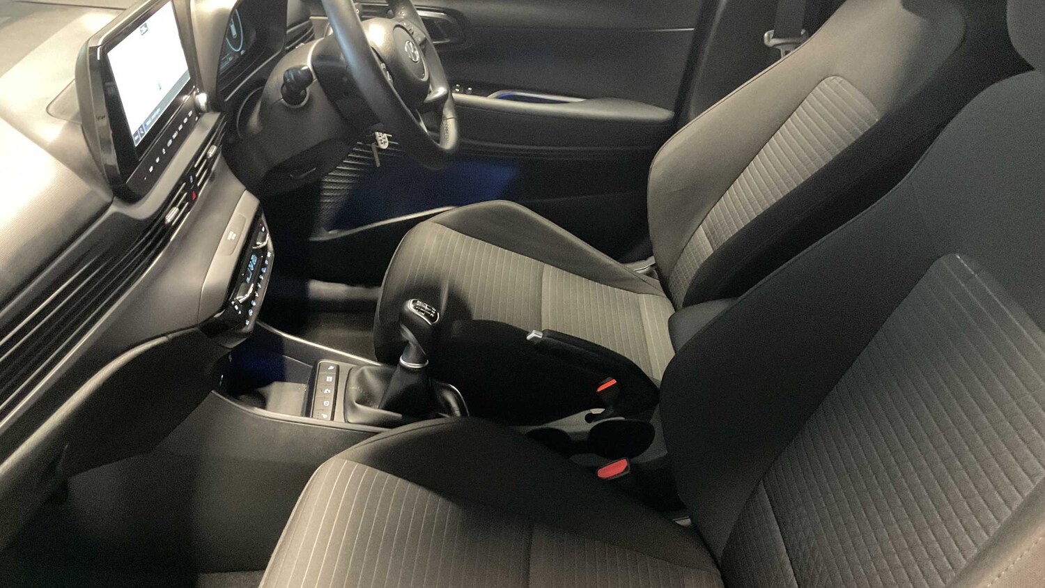 Used Hyundai i20 2022 for sale - 76242403: Photo 22