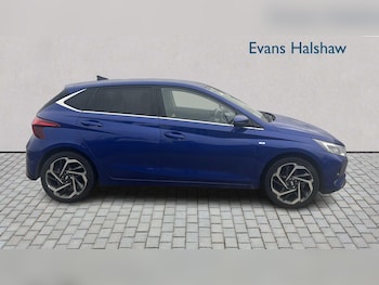Used Hyundai i20 2022 for sale - 76242403: Photo