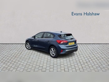 Used Ford Focus 2021 for sale - 77134908: Photo