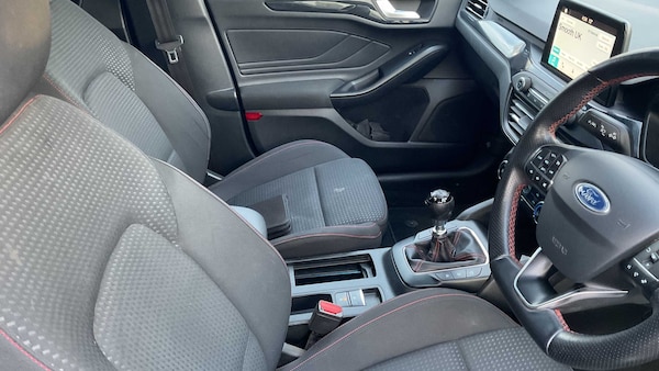 Used Ford Focus 2018 for sale - 76329324: Photo 7