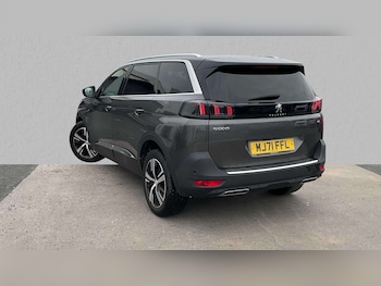 Used Peugeot 5008 2021 for sale - 76087796: Photo 2