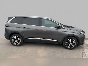 Used Peugeot 5008 2021 for sale - 76087796: Photo 3