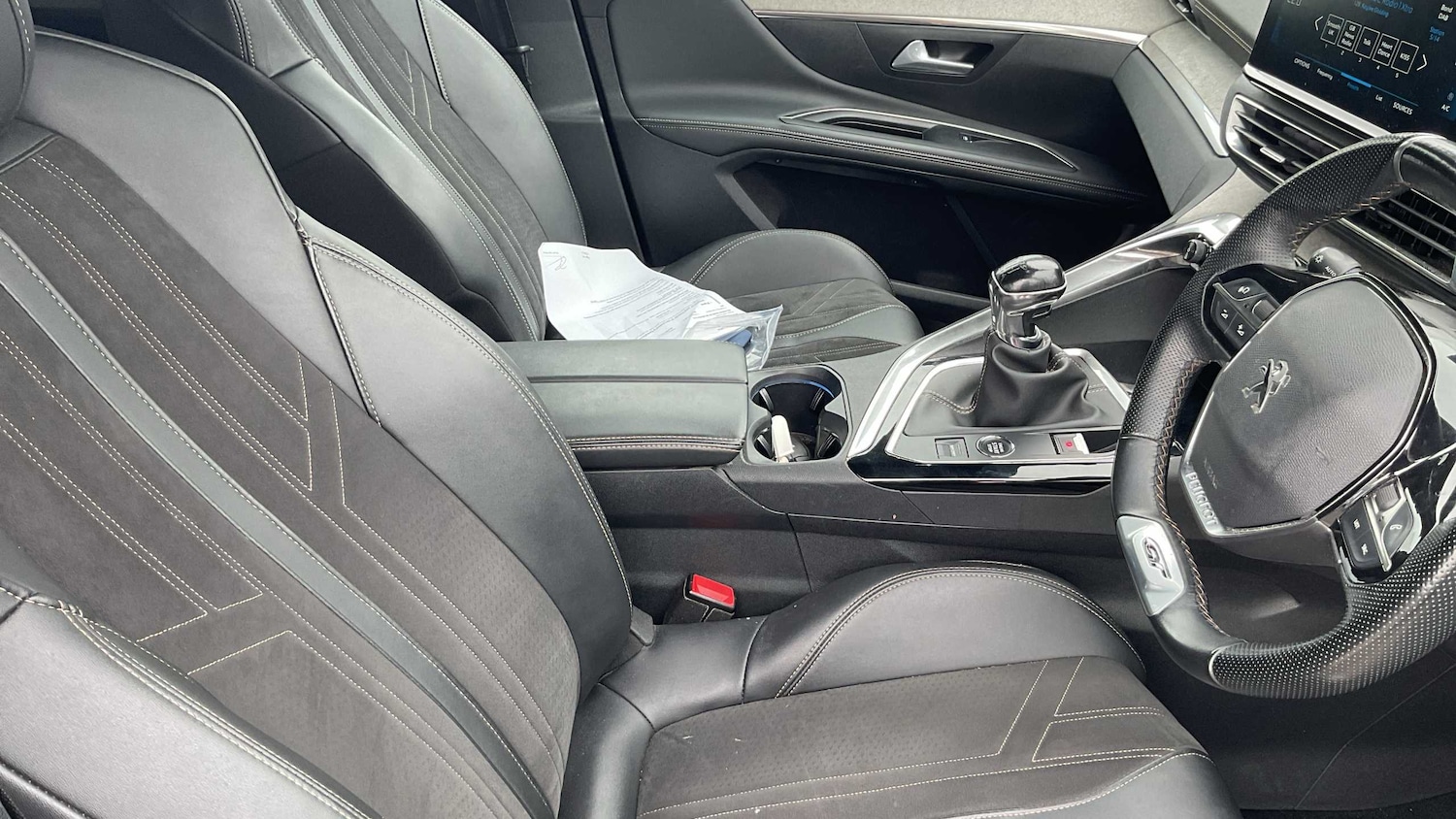 Used Peugeot 5008 2021 for sale - 76087796: Photo 7