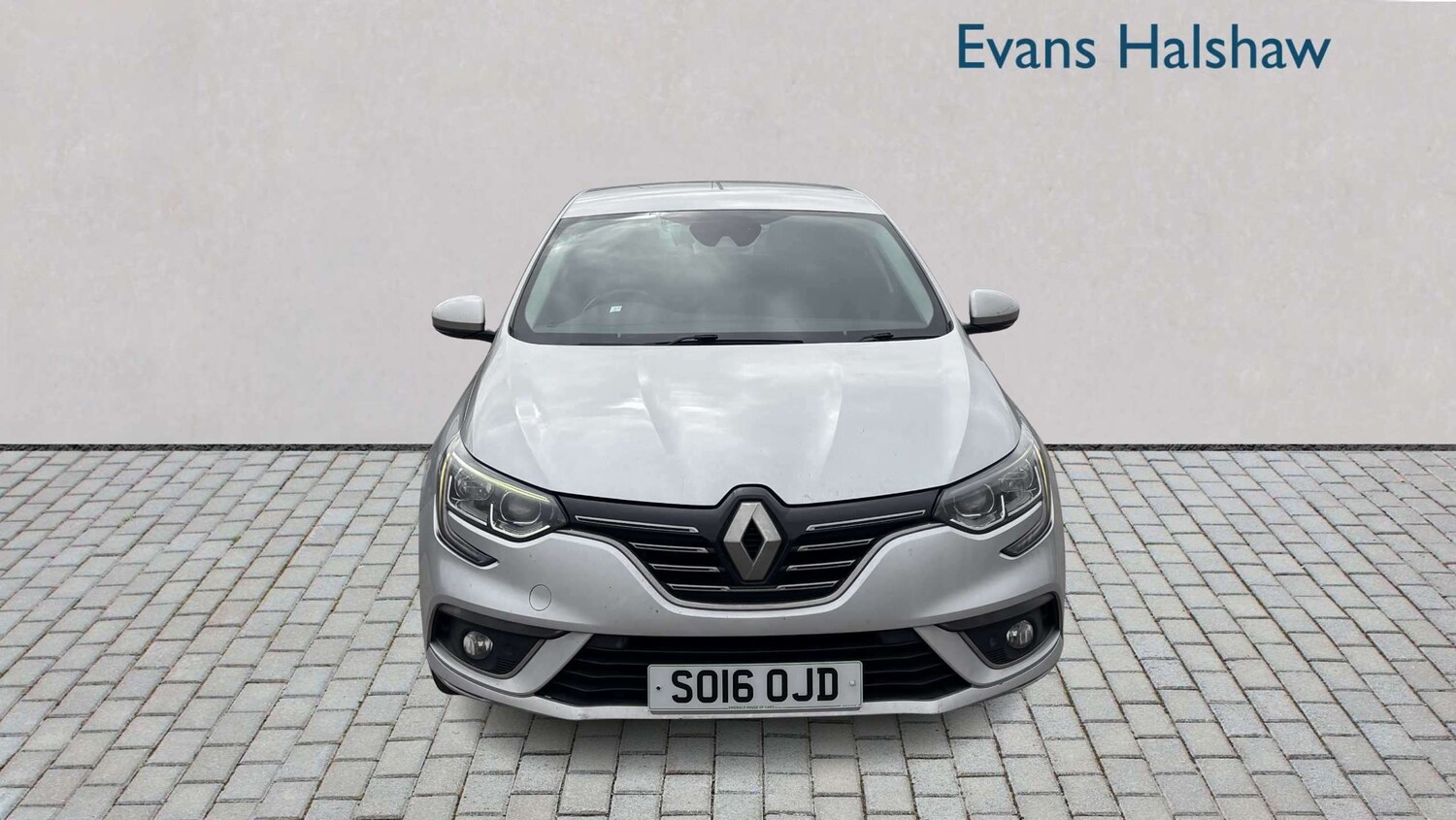 Used Renault Megane 2016 for sale - 77996268: Photo 4