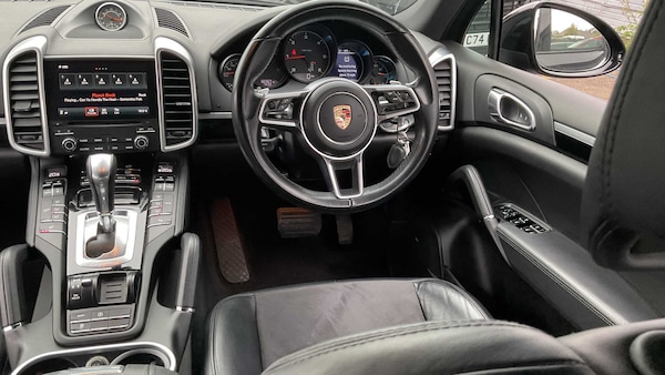 Used Porsche Cayenne 2016 for sale - 76272213: Photo 17