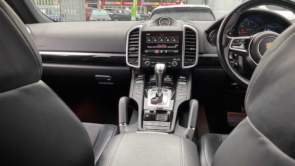 Used Porsche Cayenne 2016 for sale - 76272213: Photo 18