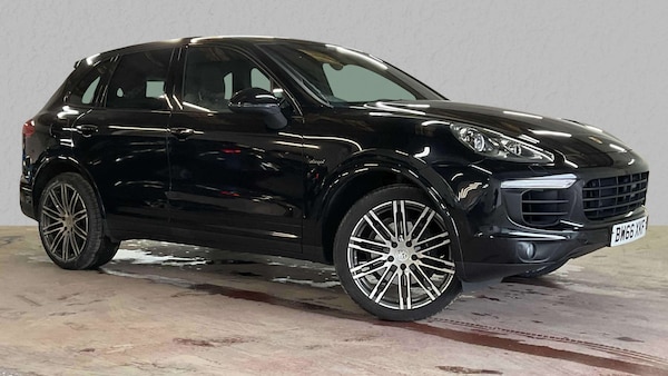 Used Porsche Cayenne 2016 for sale - 76272213: Photo 1