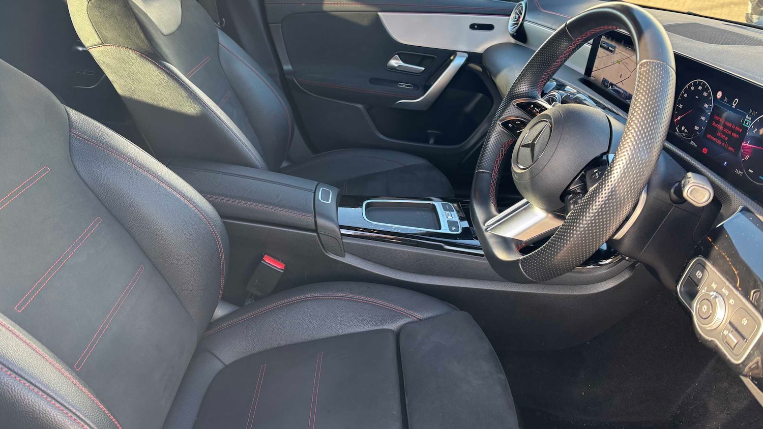 Used Mercedes-Benz CLA 2024 for sale - 76745981: Photo 7