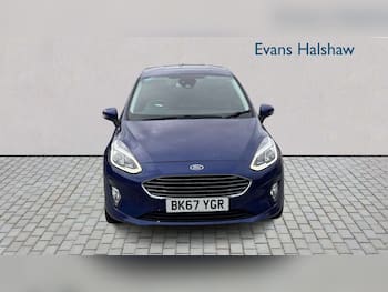Used Ford Fiesta 2017 for sale - 79672007: Photo