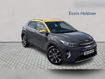 Used Kia Stonic 2023 for sale - 79624425: Photo