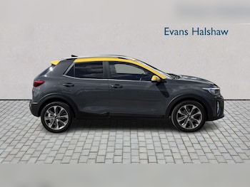 Used Kia Stonic 2023 for sale - 79624425: Photo