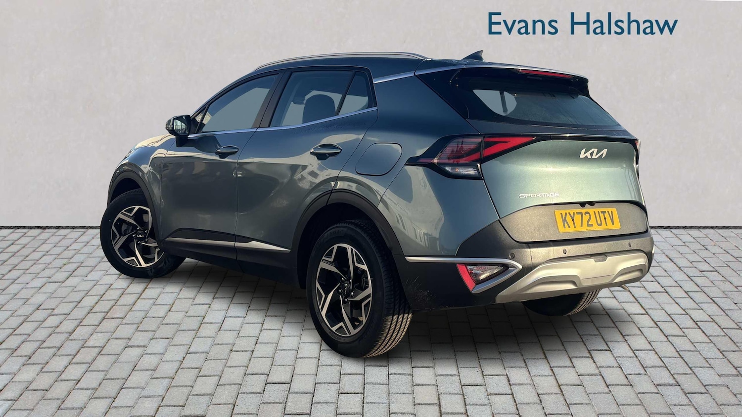 Used Kia Sportage 2022 for sale - 76746165: Photo 2