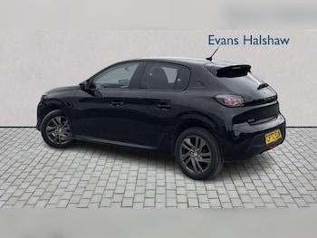 Used Peugeot 208 2022 for sale - 77686596: Photo