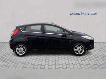 Used Ford Fiesta 2015 for sale - 77348128: Photo