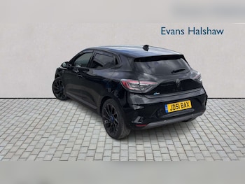 Used Renault Clio 2024 for sale - 78812641: Photo