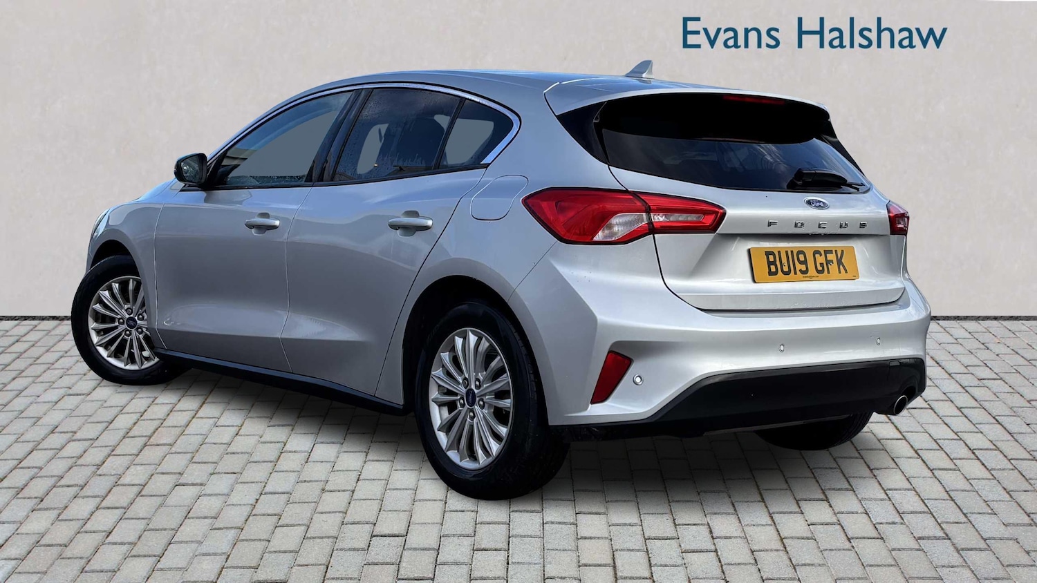 Used Ford Focus 2019 for sale - 76875748: Photo 2