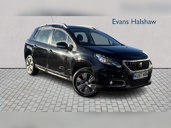 Used Peugeot 2008 2017 for sale - 76624487: Photo
