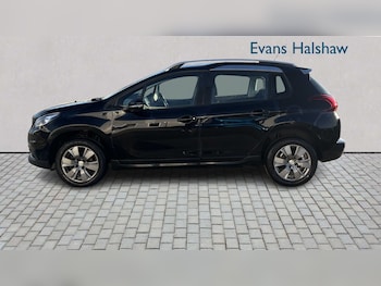 Used Peugeot 2008 2017 for sale - 76624487: Photo