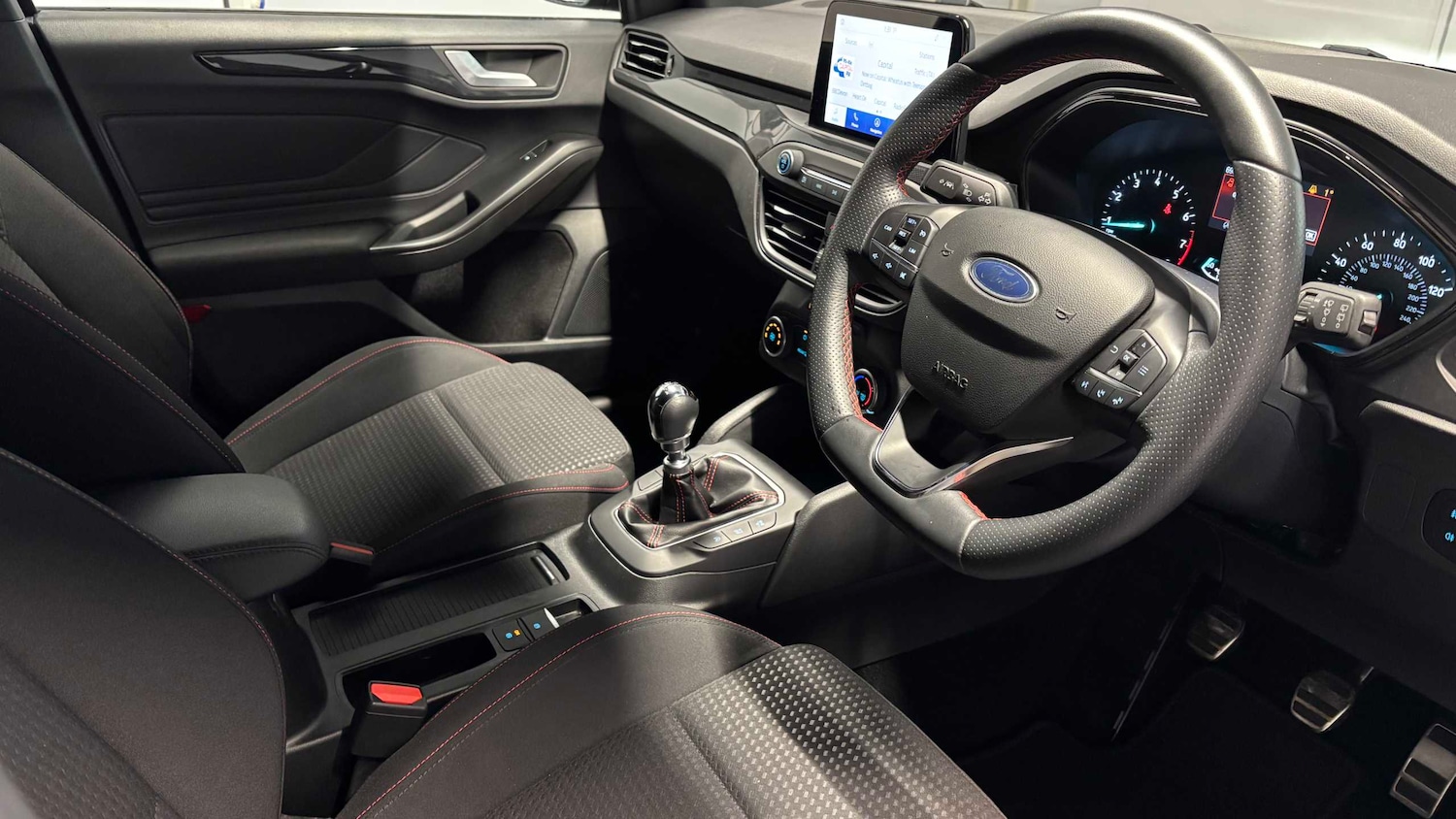 Used Ford Focus 2020 for sale - 77800081: Photo 13