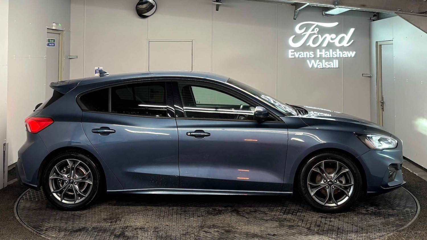 Used Ford Focus 2020 for sale - 77800081: Photo 4