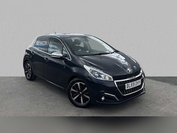 Used Peugeot 208 2019 for sale - 75841363: Photo