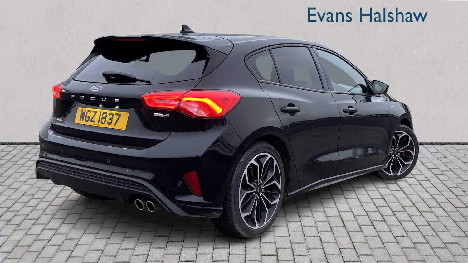 Used Ford Focus 2022 for sale - 77032232: Photo 2