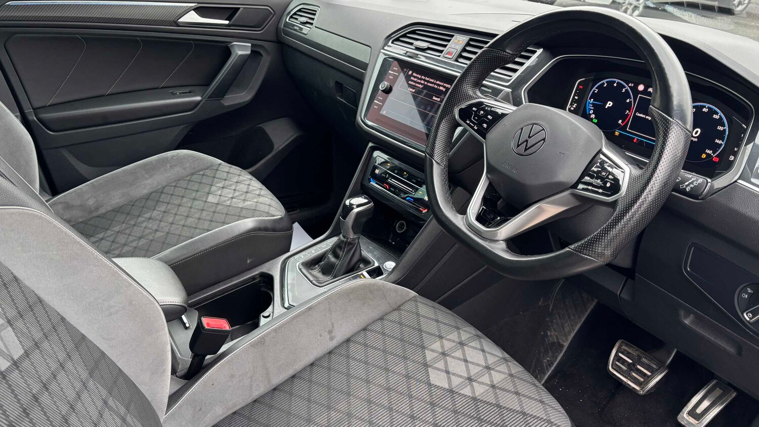 Used Volkswagen Tiguan 2020 for sale - 77500271: Photo 6