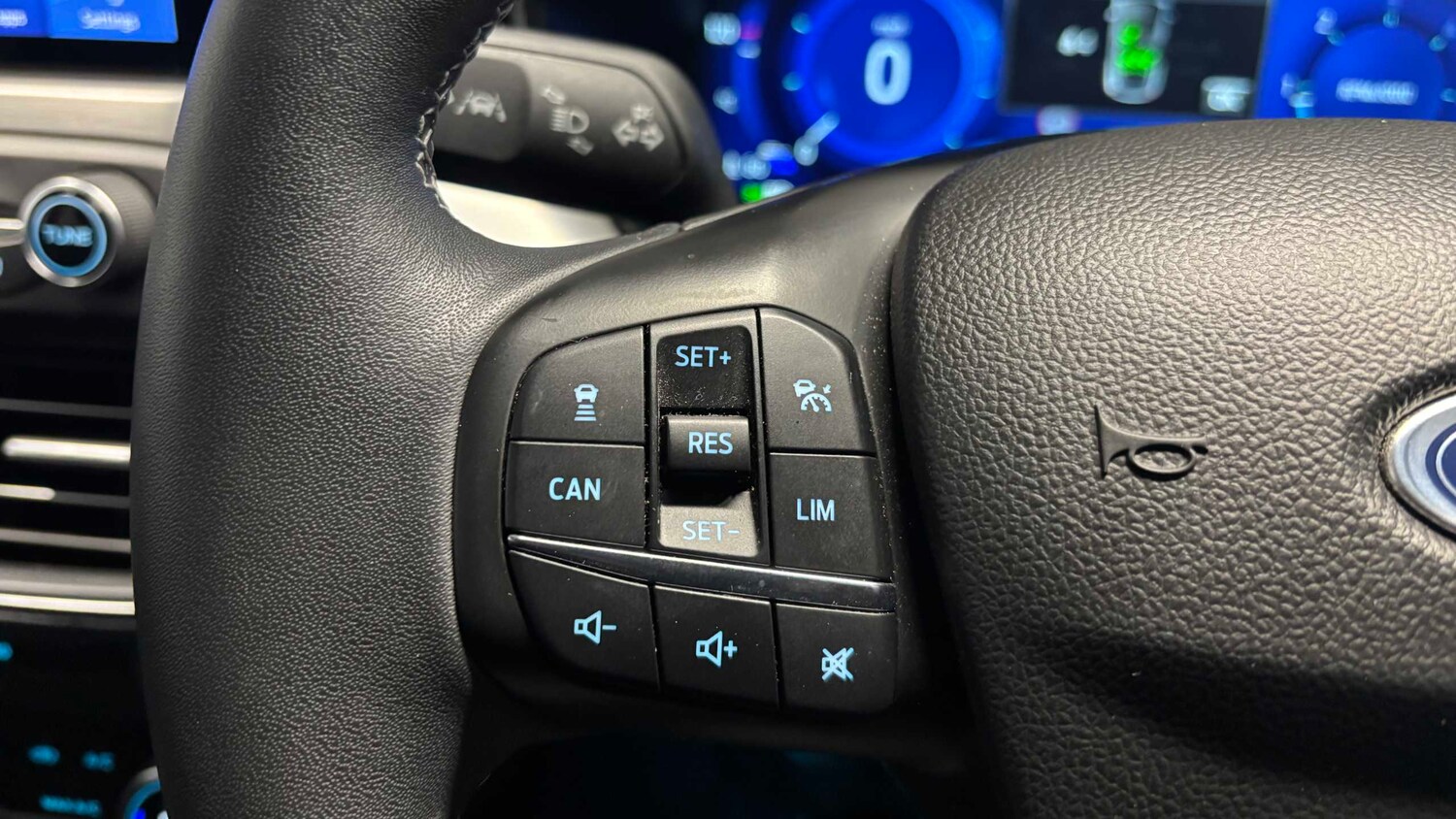 Used Ford Focus 2020 for sale - 77032186: Photo 16