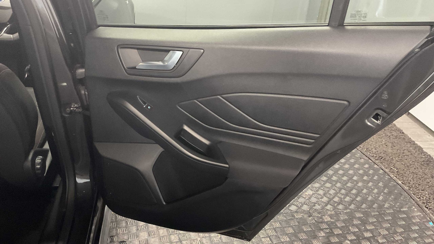 Used Ford Focus 2023 for sale - 76351666: Photo 33