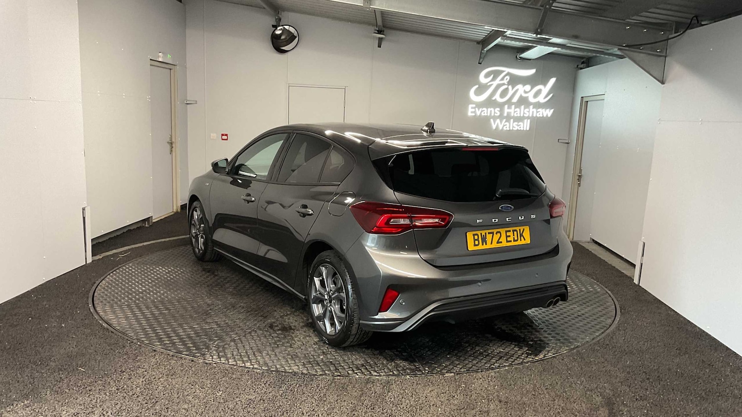 Used Ford Focus 2023 for sale - 76351666: Photo 5