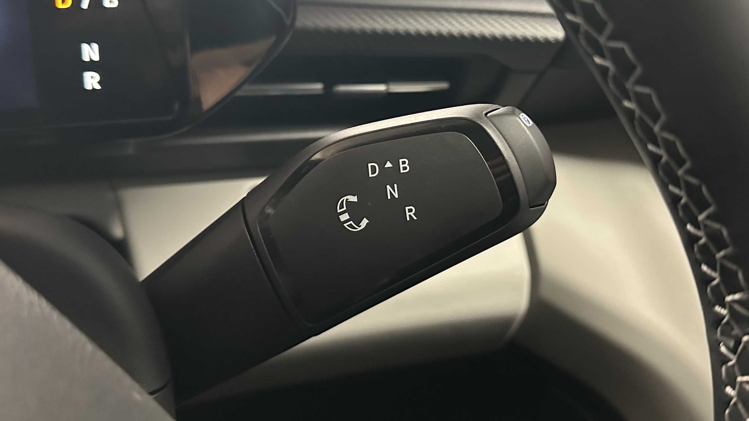 Used Ford Explorer 2025 for sale - 76955198: Photo 19