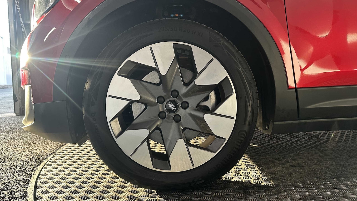 Used Ford Explorer 2025 for sale - 76955198: Photo 9